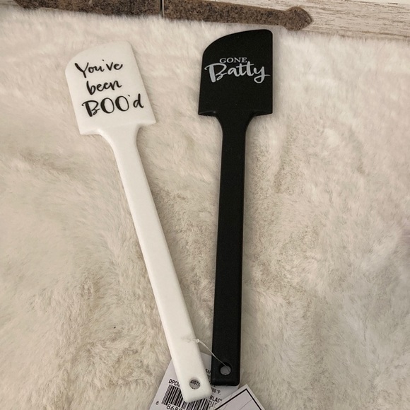 Target BP 2022 Halloween Spatulas - Picture 1 of 7